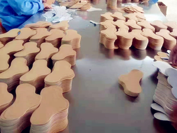 膏藥貼牌是什么意思？委托膏藥代加工的優(yōu)勢是什么？