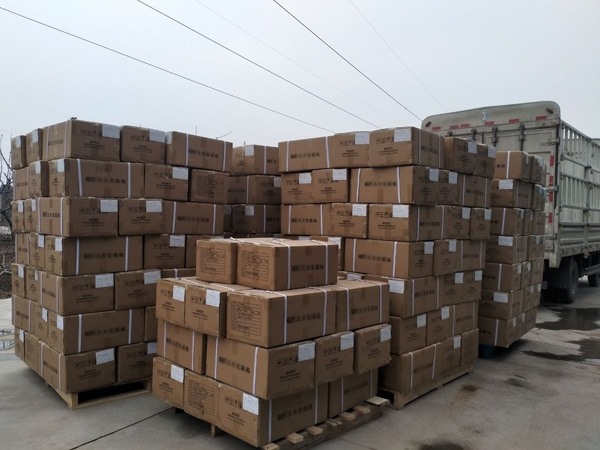 膏藥廠家貼牌代加工訂單持續(xù)增加，按時(shí)順利交貨