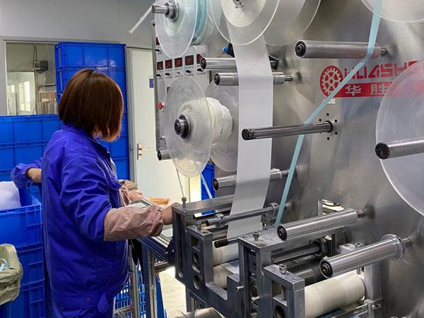 膏藥oem如何定牌生產(chǎn)哪里有膏藥oem貼牌加工廠？