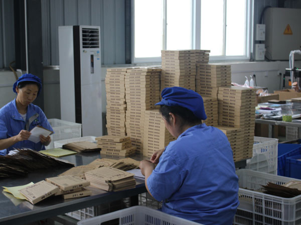 膏藥怎樣做貼牌？如何挑選合適的膏藥oem代加工廠家