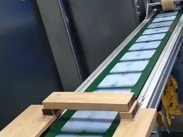 膏藥加工生產(chǎn)廠(chǎng)家